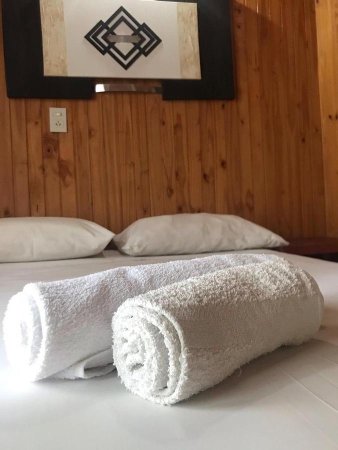 Aparthotel El Pindo Iguazu Puerto Iguazú Zewnętrze zdjęcie